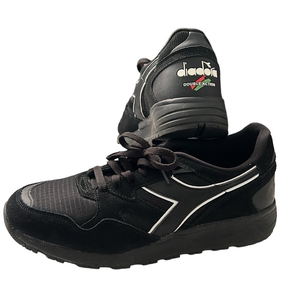 Diadora Men’s N9002 Triple Black Sneaker Shoes